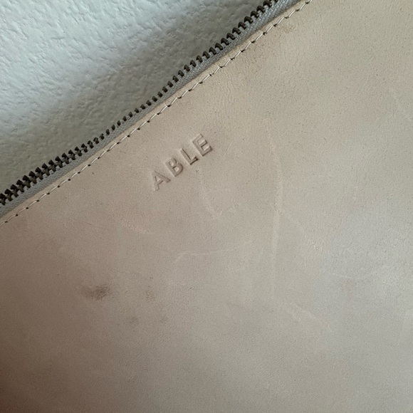 Able Hana Wristlet in Cream Leather - Picture 4 of 5